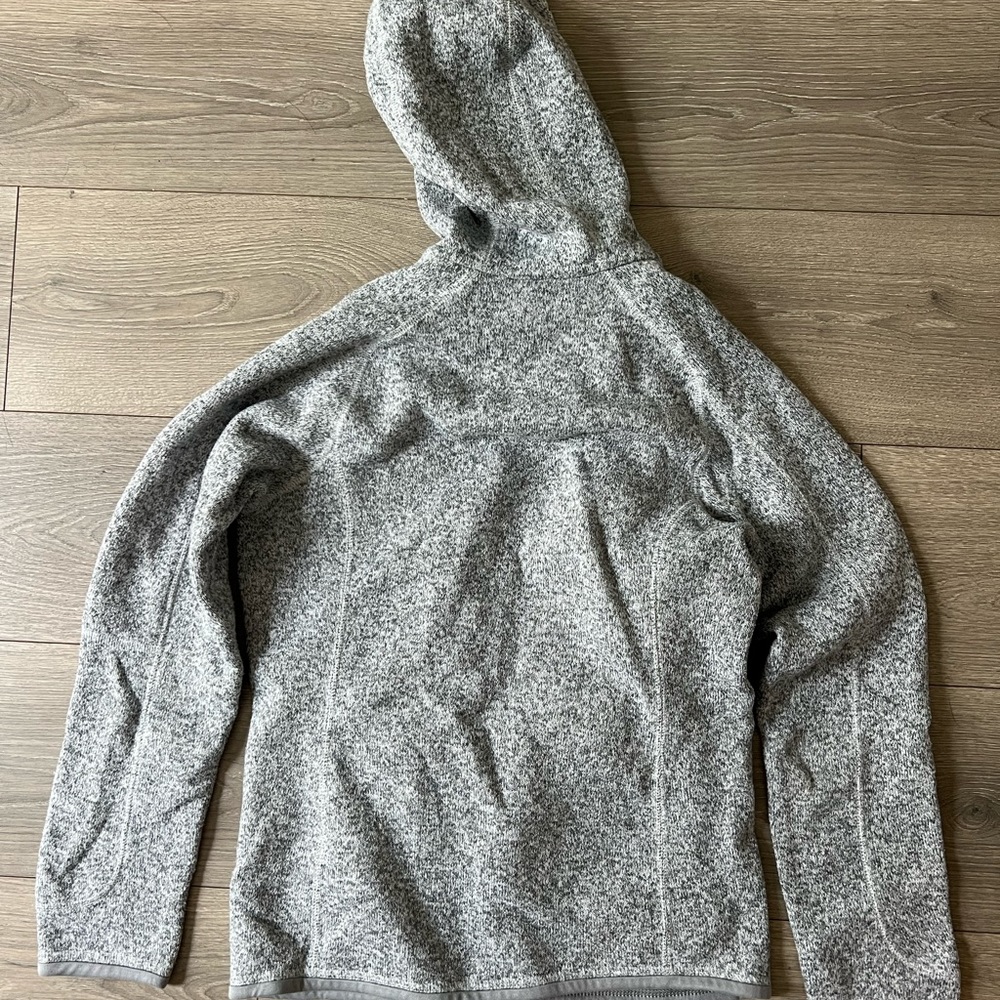 Patagonia better sweater.
